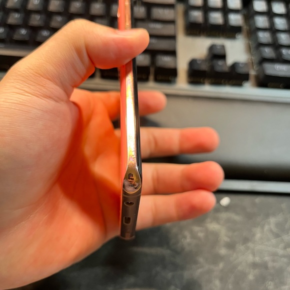 Samsung s10 - Picture 4 of 6